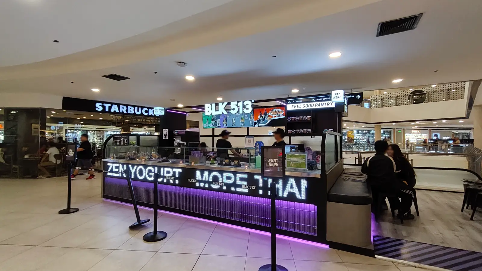 BLK 513 in TriNoma